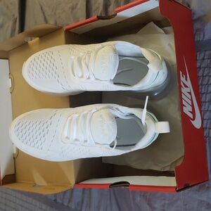 Nike Air 270